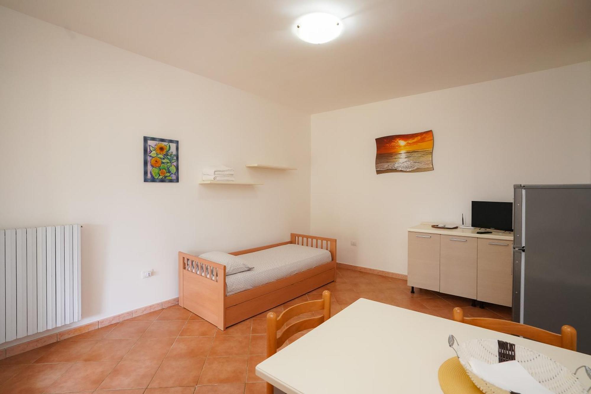 Casa Vacanza Russo Fernando Alimini Εξωτερικό φωτογραφία