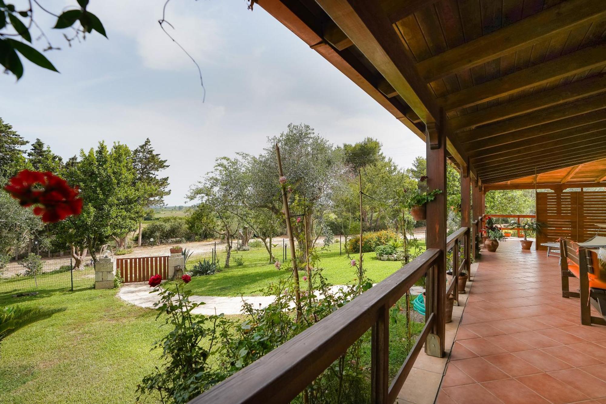 Casa Vacanza Russo Fernando Alimini Εξωτερικό φωτογραφία